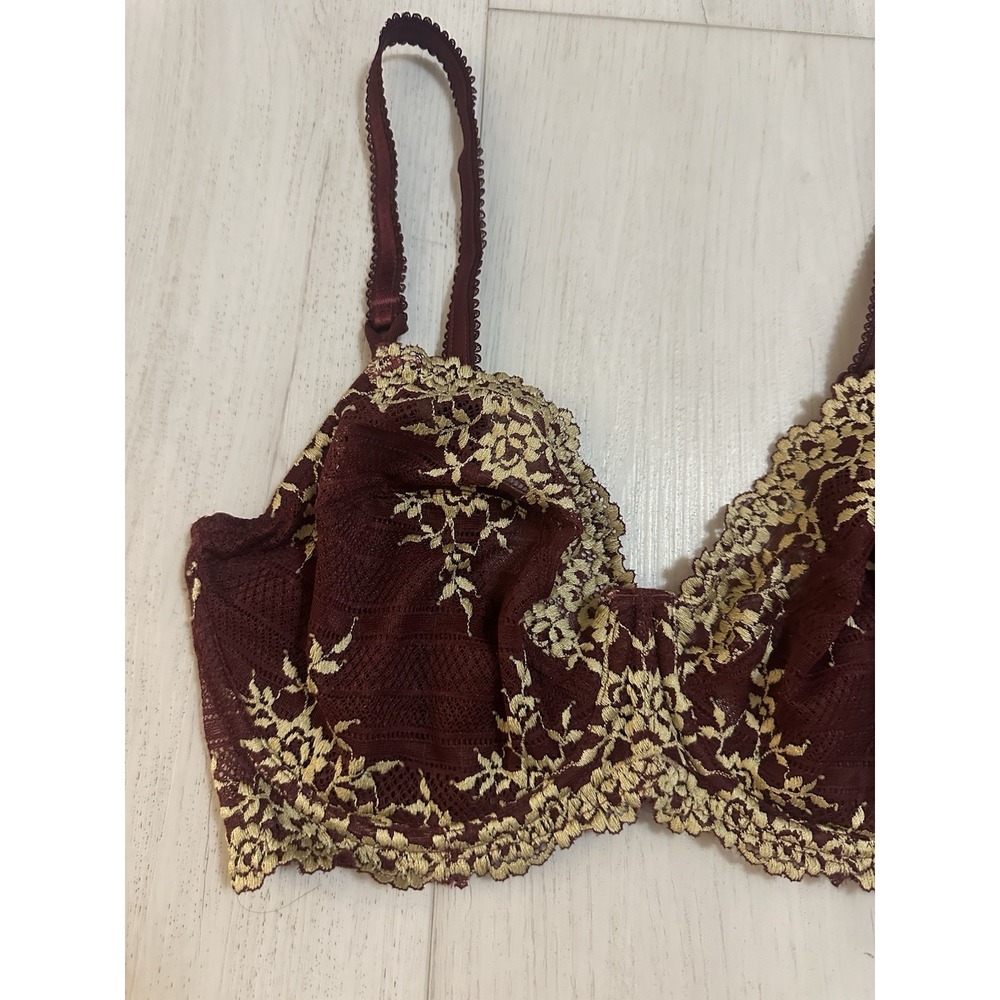 Wacoal Embrace Lace Bra 65191 Sz 34DD - Burgundy / Nude - Floral - NWOT - Picture 2 of 5
